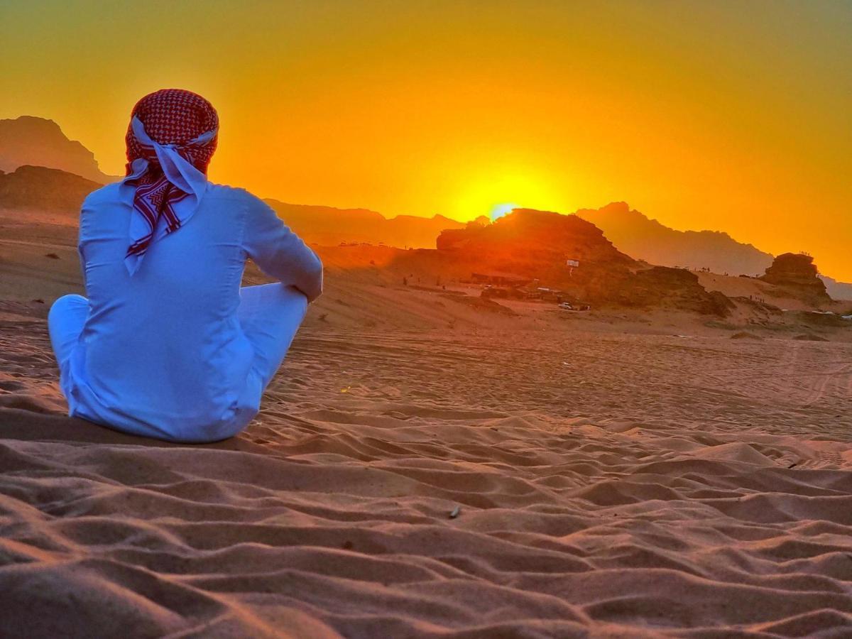 Wadi Rum Bubble Tent & Bedouin Style Buitenkant foto